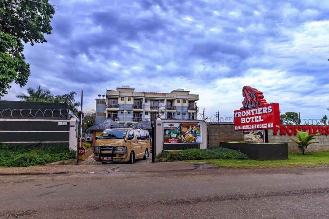 Frontiers Hotel & Conference Entebbe Exteriér fotografie
